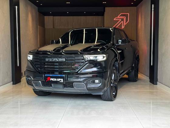 RAM RAMPAGE 2.0 HURRICANE 4 TURBO GASOLINA R/T 4X4 AUTOMÁTICO